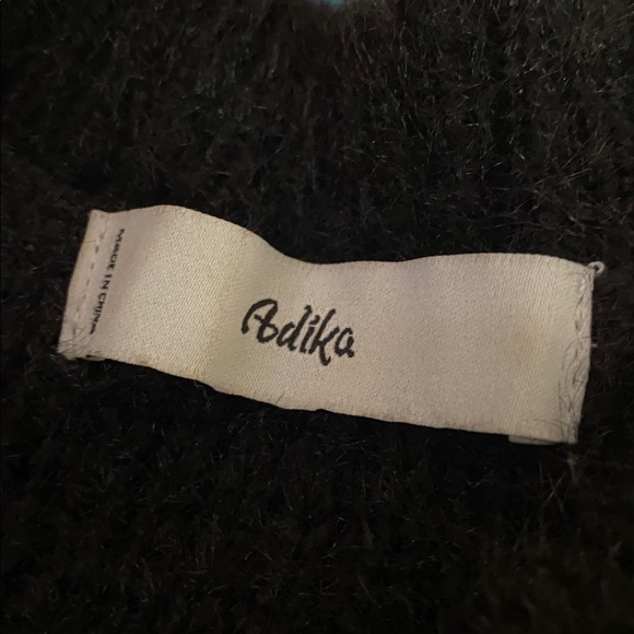 Adika Black heavy knit goth rock Sweater Blue and Purple Flames 🖤🖤☠️ - Picture 6 of 7